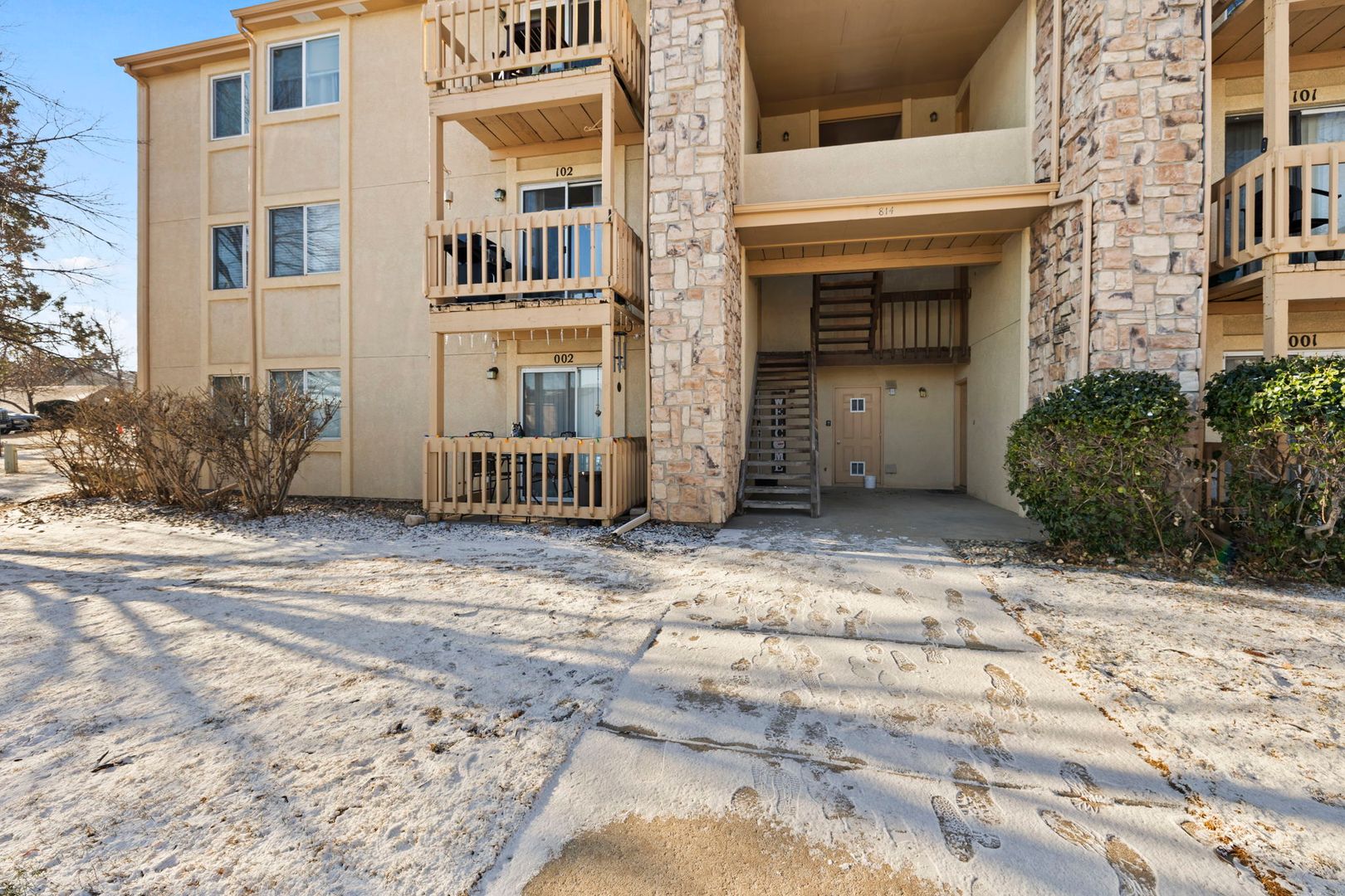 814 Tenderfoot Hill Road #102, Colorado Springs, CO 80906